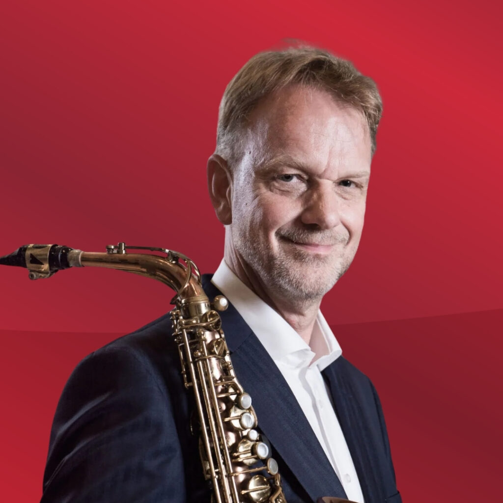 ARNO BORNKAMP