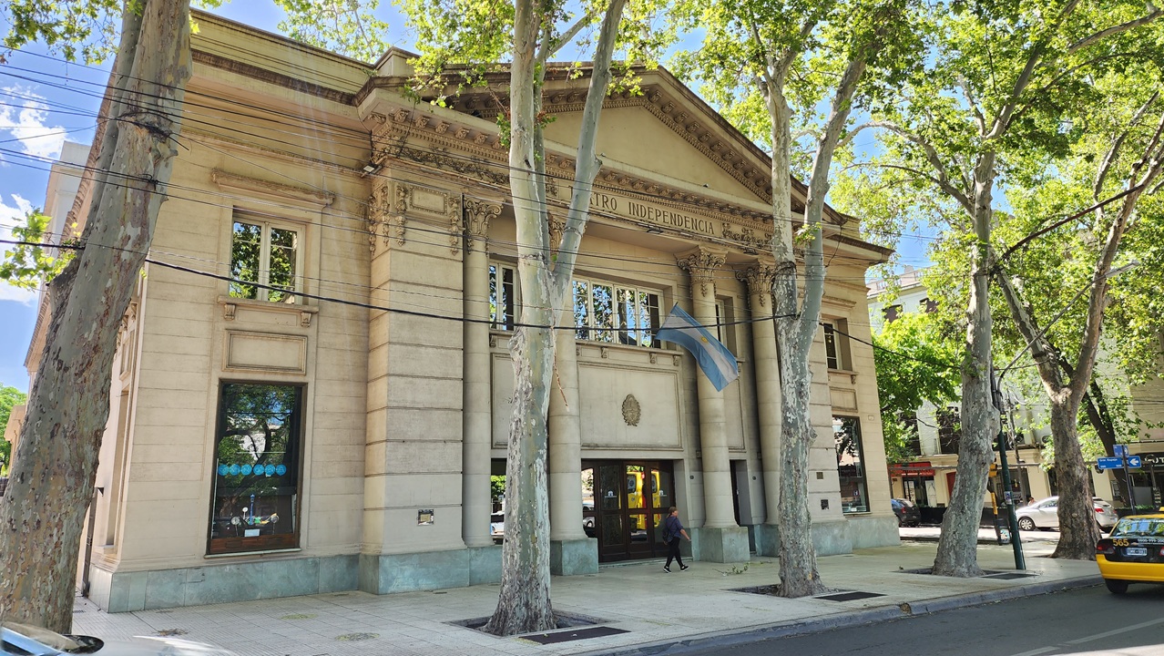 Teatro-Independencia-Mendoza-fachada-2-web-1